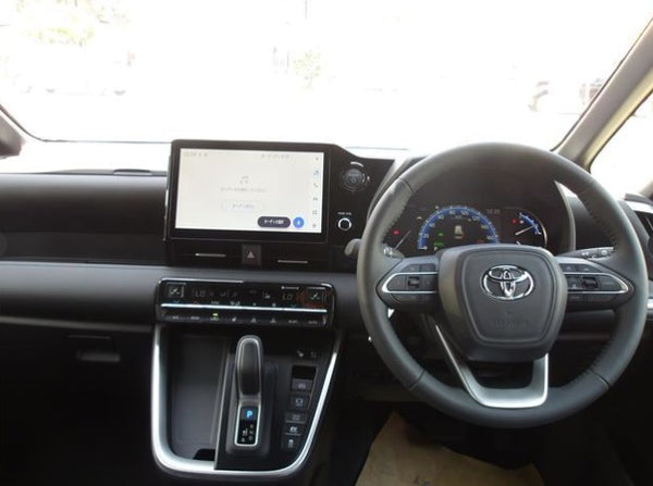 2025 Toyota Voxy hybrid