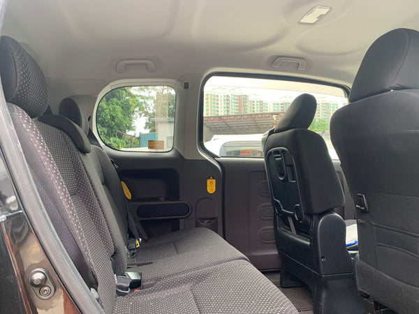 Toyota Spade 1.5 2015