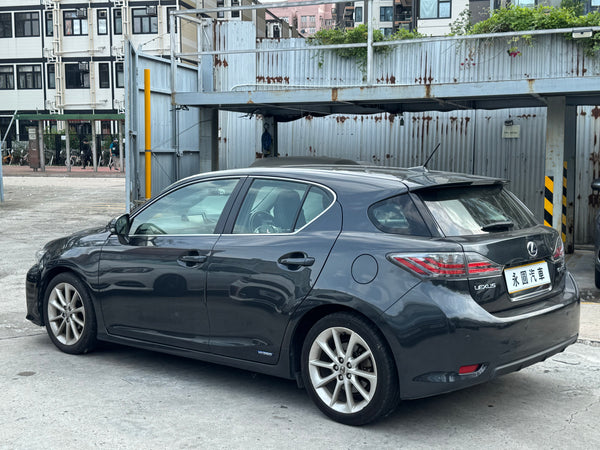 2011年Lexus Ct200h