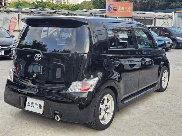 2011 Toyota BB Z AERO G