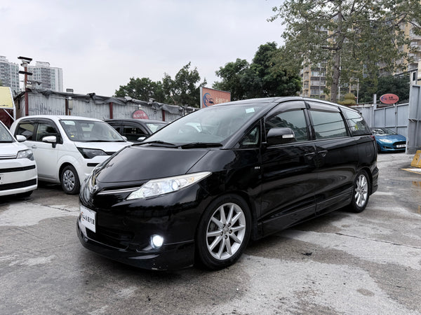 Toyota Previa 2011 black