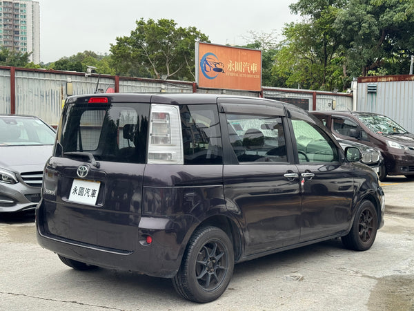 2012年 Toyota Sienta Dice