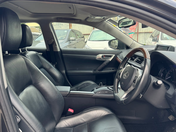 2011年Lexus Ct200h