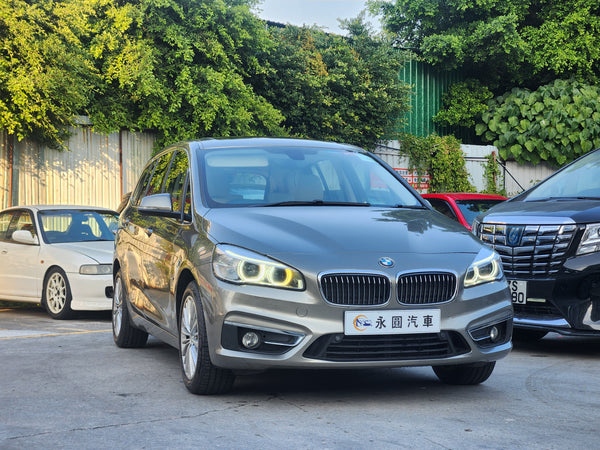 BMW 220iA Gran Tourer Luxury