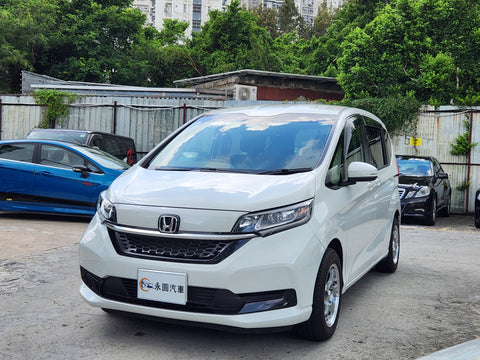 2023 Honda Freed hybrid GB7