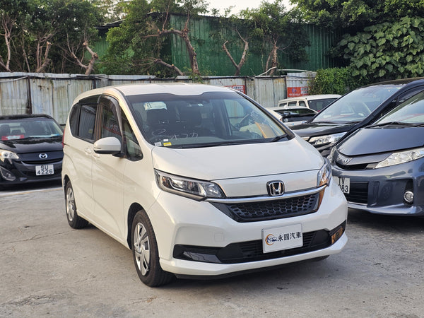 2023 Honda Freed hybrid GB7