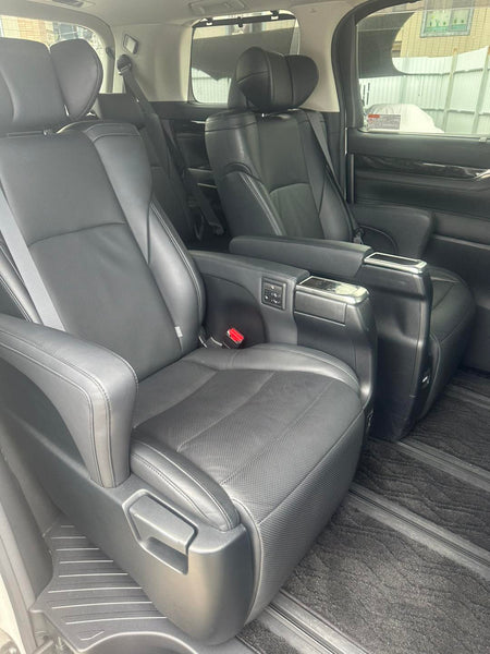 2019 TOYOTA ALPHARD 3.5 SC