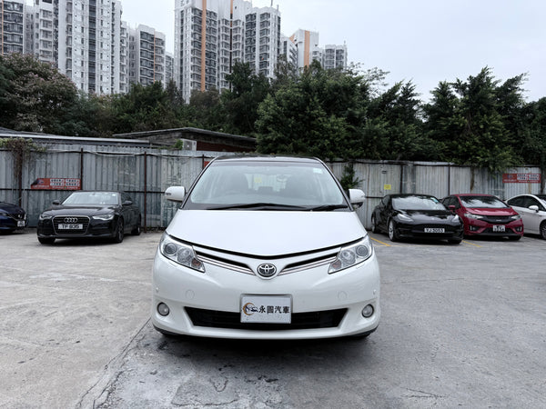 Toyota Previa 2014 white