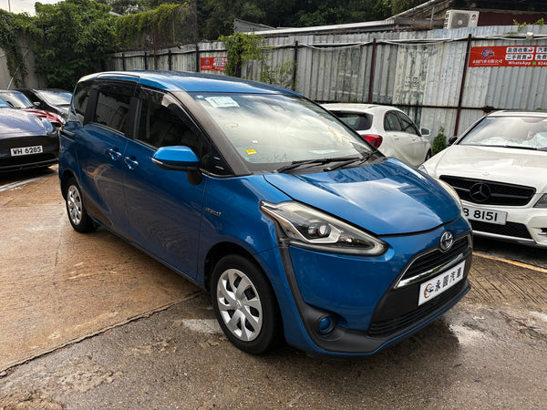 2016 Sienta hybrid