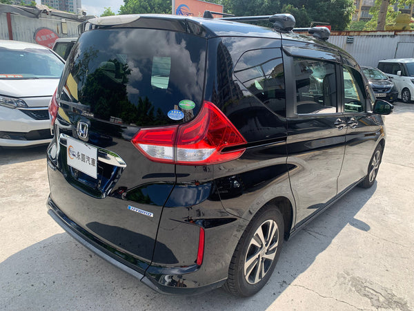 2016 Honda freed hybrid GB7