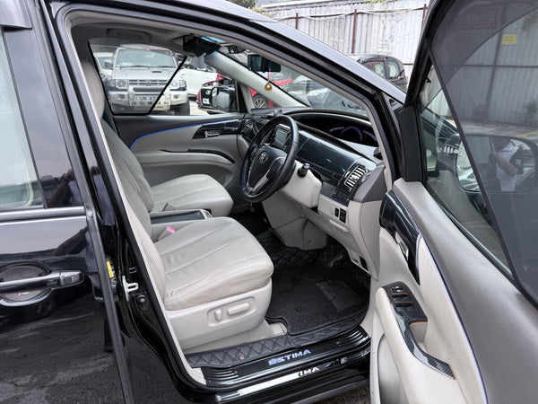 Toyota Previa 2011 black