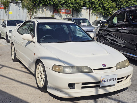 Honda Integra DB8 Type-R