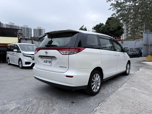 Toyota Previa 2014 white