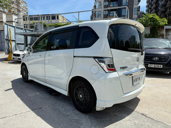 Honda Freed Hybrid Gp3