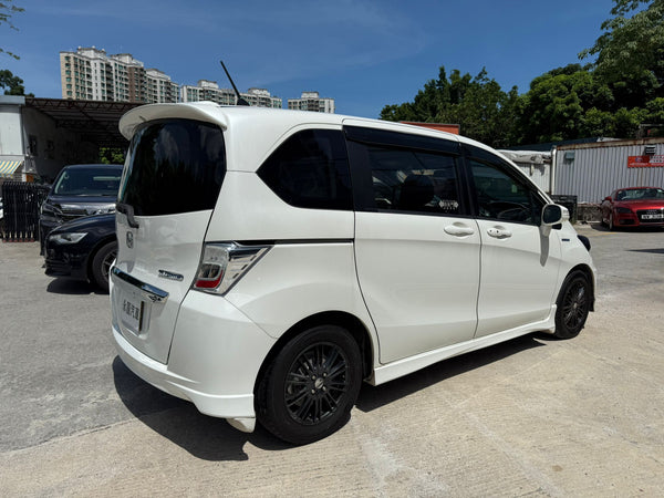 Honda Freed Hybrid Gp3
