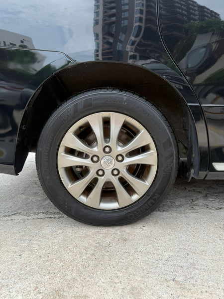 2013 Toyota Voxy