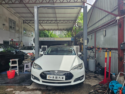 2015 TESLA model S 60