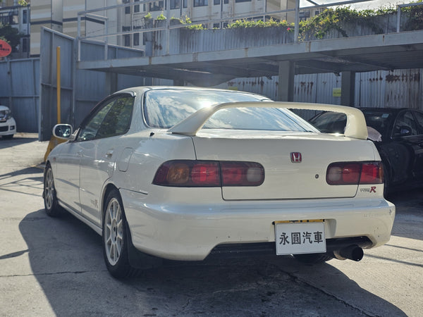 Honda Integra DB8 Type-R