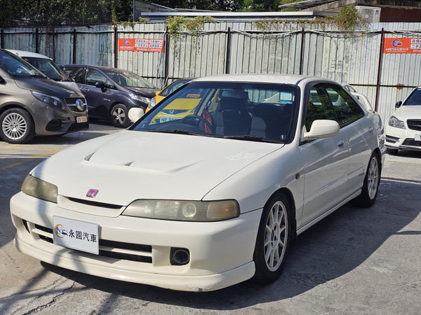 Honda Integra DB8 Type-R