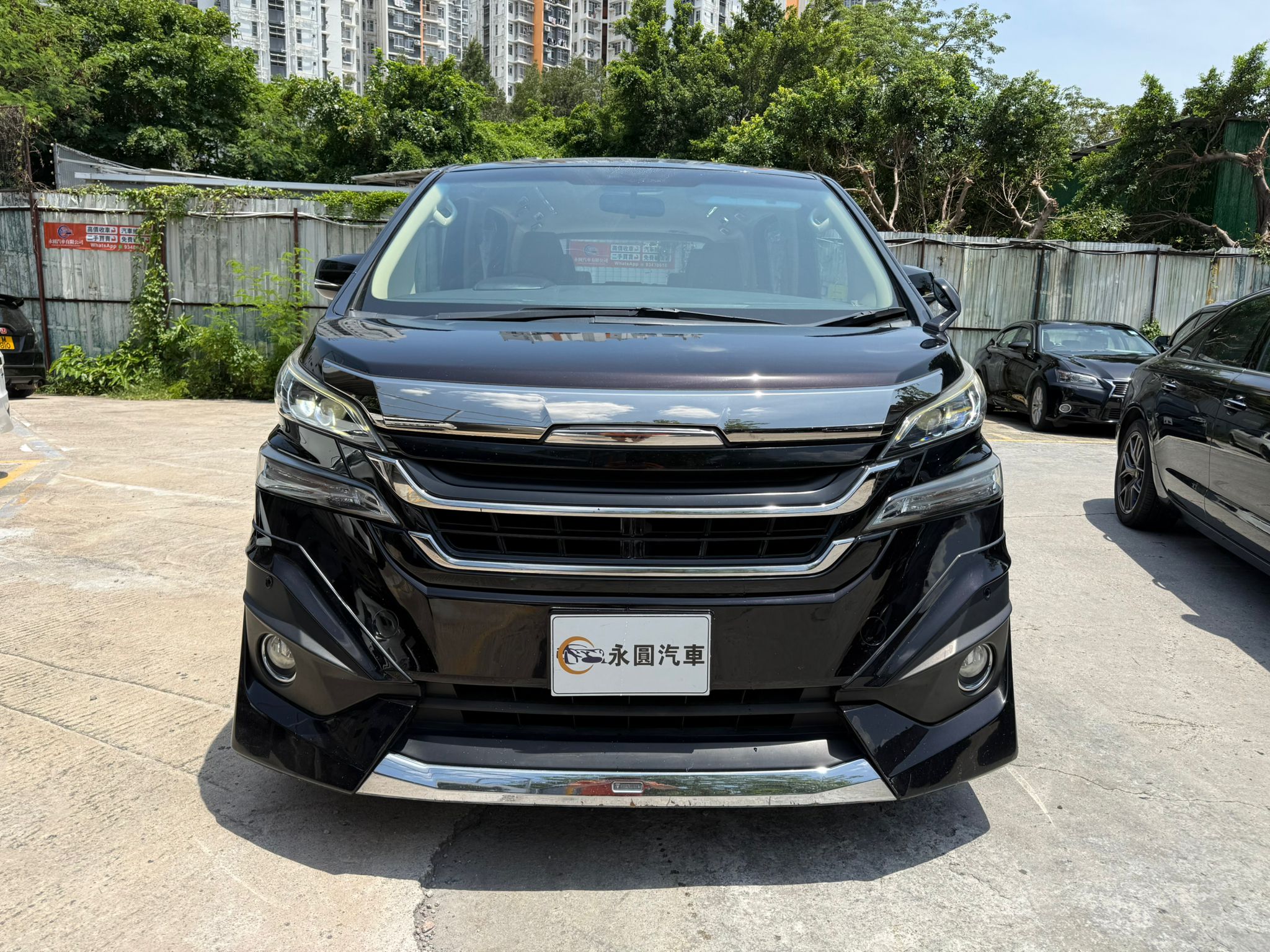 Toyota Vellfire 2.5 2015