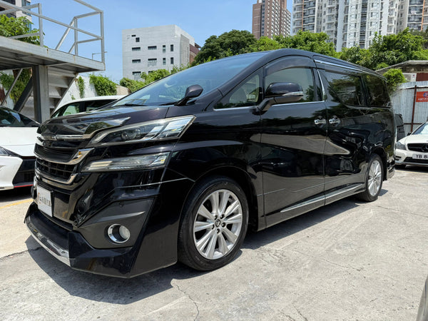 Toyota Vellfire 2.5 2015