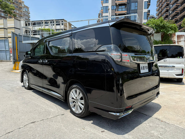 Toyota Vellfire 2.5 2015