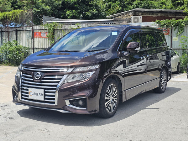 Nissan Elegrand 2014