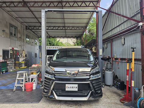 Toyota Vellfire 2.5 Facelift 2018
