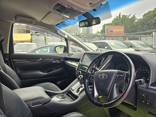 Toyota Vellfire 2.5 2016