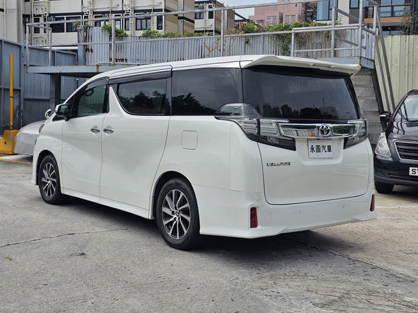 Toyota Vellfire 2.5 2016