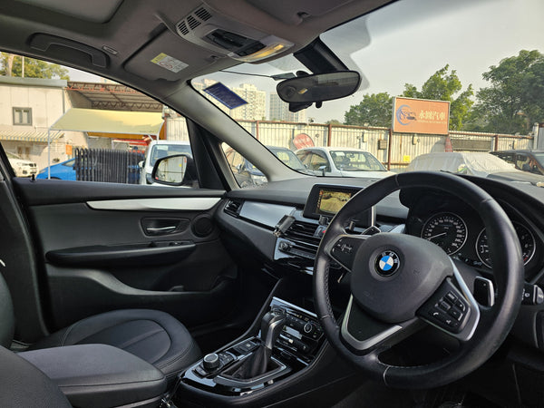 2015 BMW 220ia