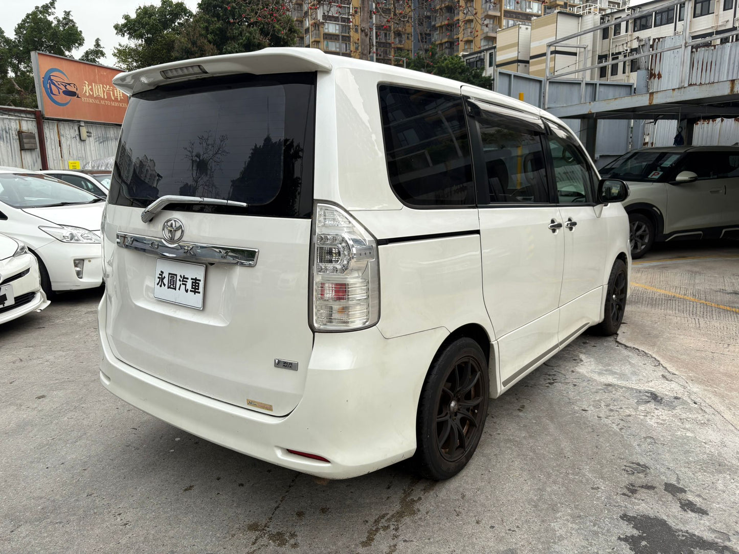 2012 Toyota Voxy