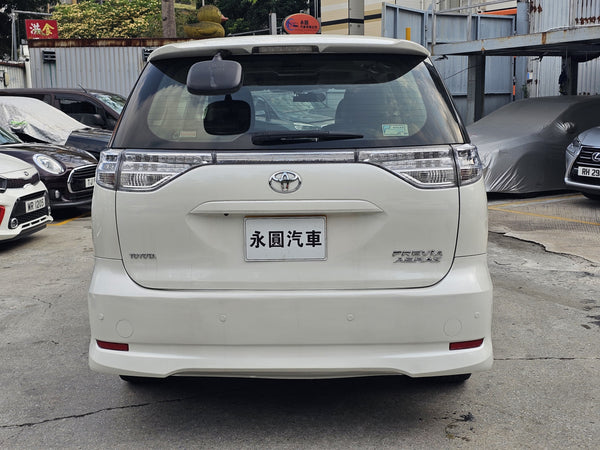 2013 Toyota Previa