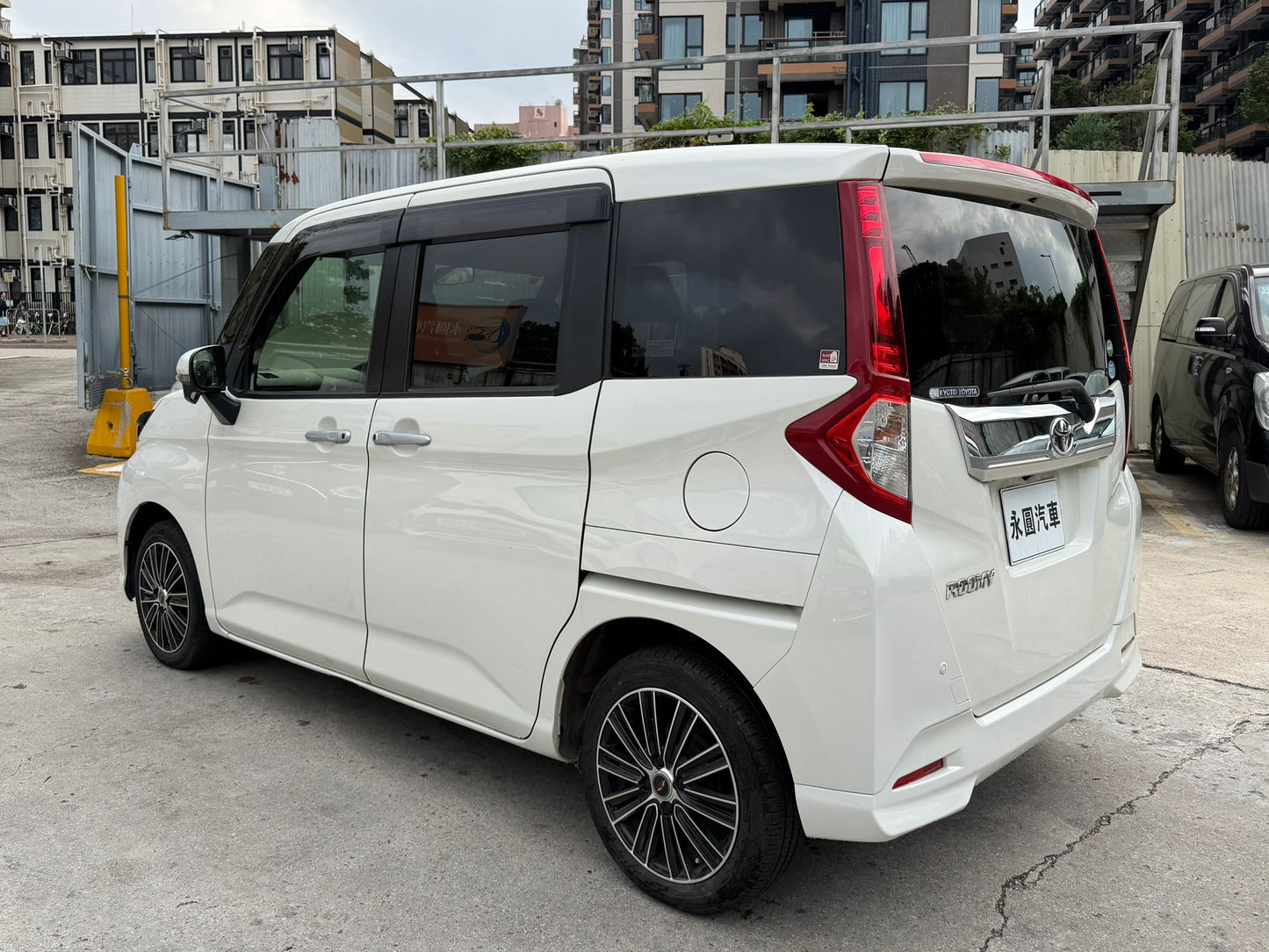 Toyota Roomy 2018