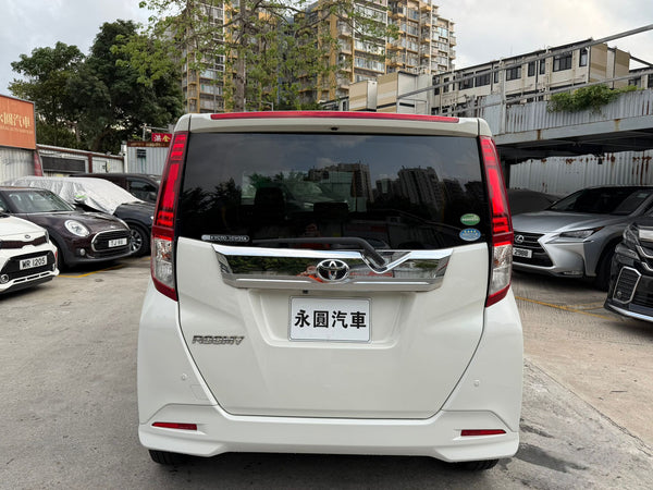Toyota Roomy 2018