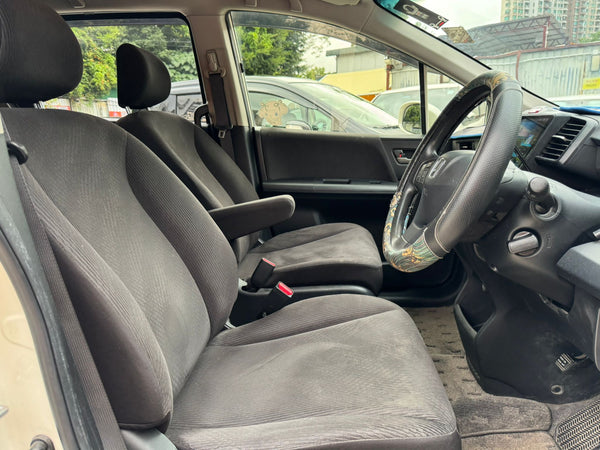 Honda Freed 2013