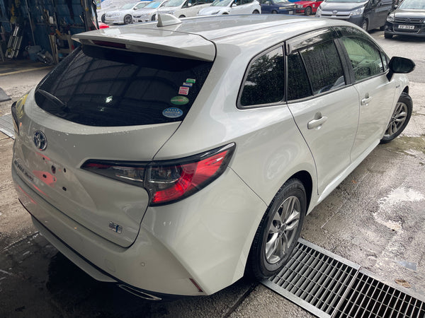 2019 Corolla TOURING HYBRID WXB