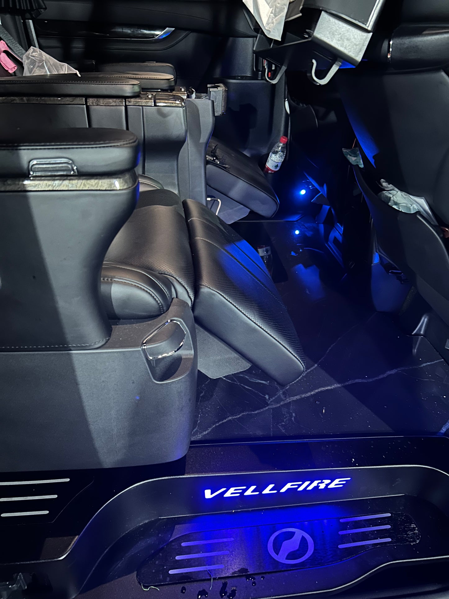 2015 Vellfire 30
