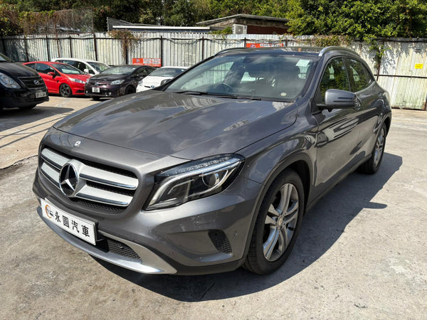 M.Benz GLA200 2015