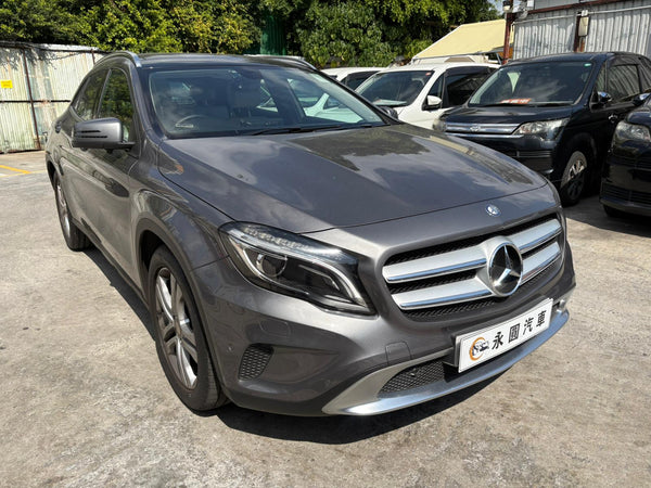 M.Benz GLA200 2015