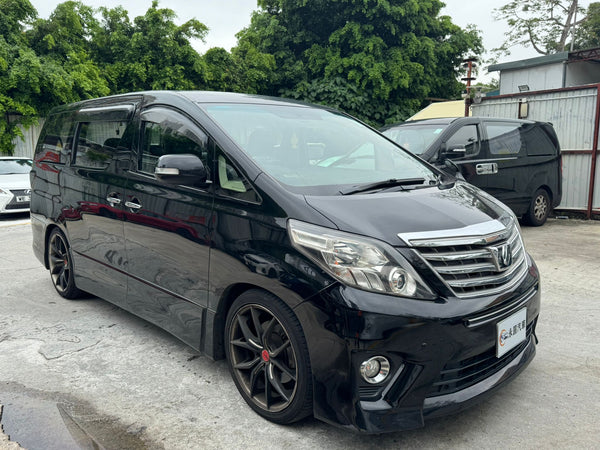 TOYOTA ALPHARD 2012