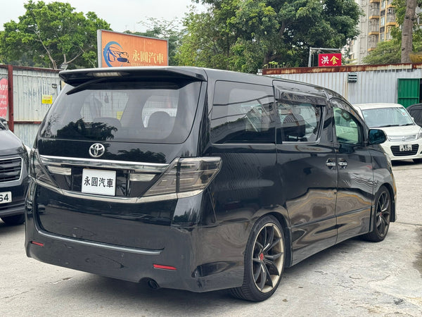 TOYOTA ALPHARD 2012