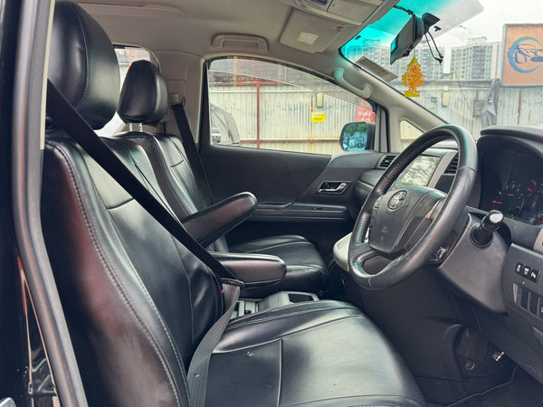 TOYOTA ALPHARD 2012