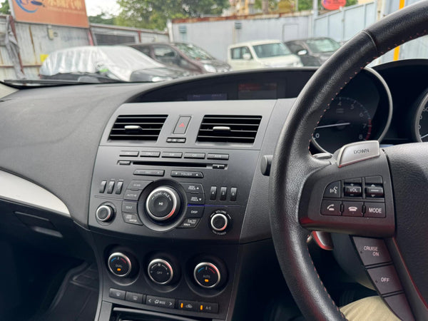 Mazda Mazda 3 2013
