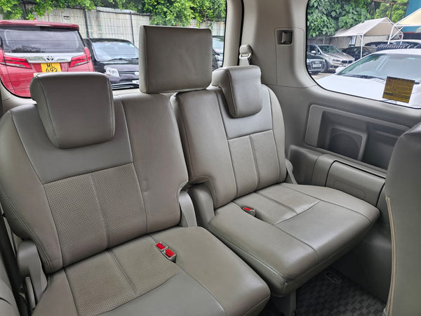 Toyota Noah 2013