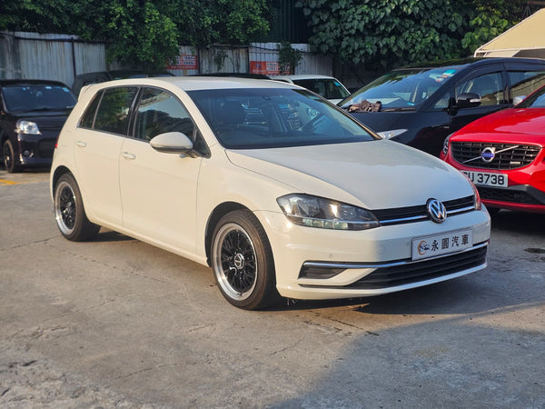 VOLKSWAGEN NEW GOLF 230 TSI MATCH 2018
