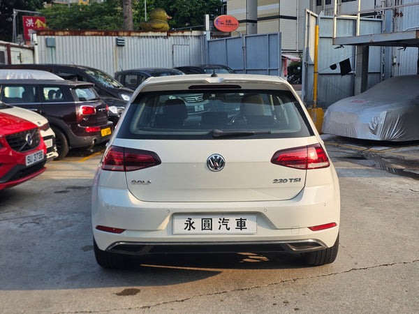 VOLKSWAGEN NEW GOLF 230 TSI MATCH 2018
