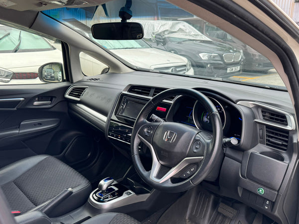 HONDA FIT HYBRID L PACKAGE 2014