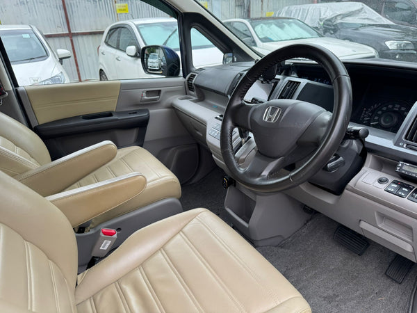 Honda Stepwgn 2010
