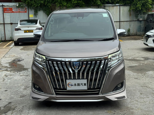 Toyota Esquire 2017